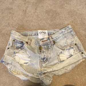 One Teaspoon bandits shorts